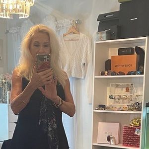 Meet your Posher, Rene